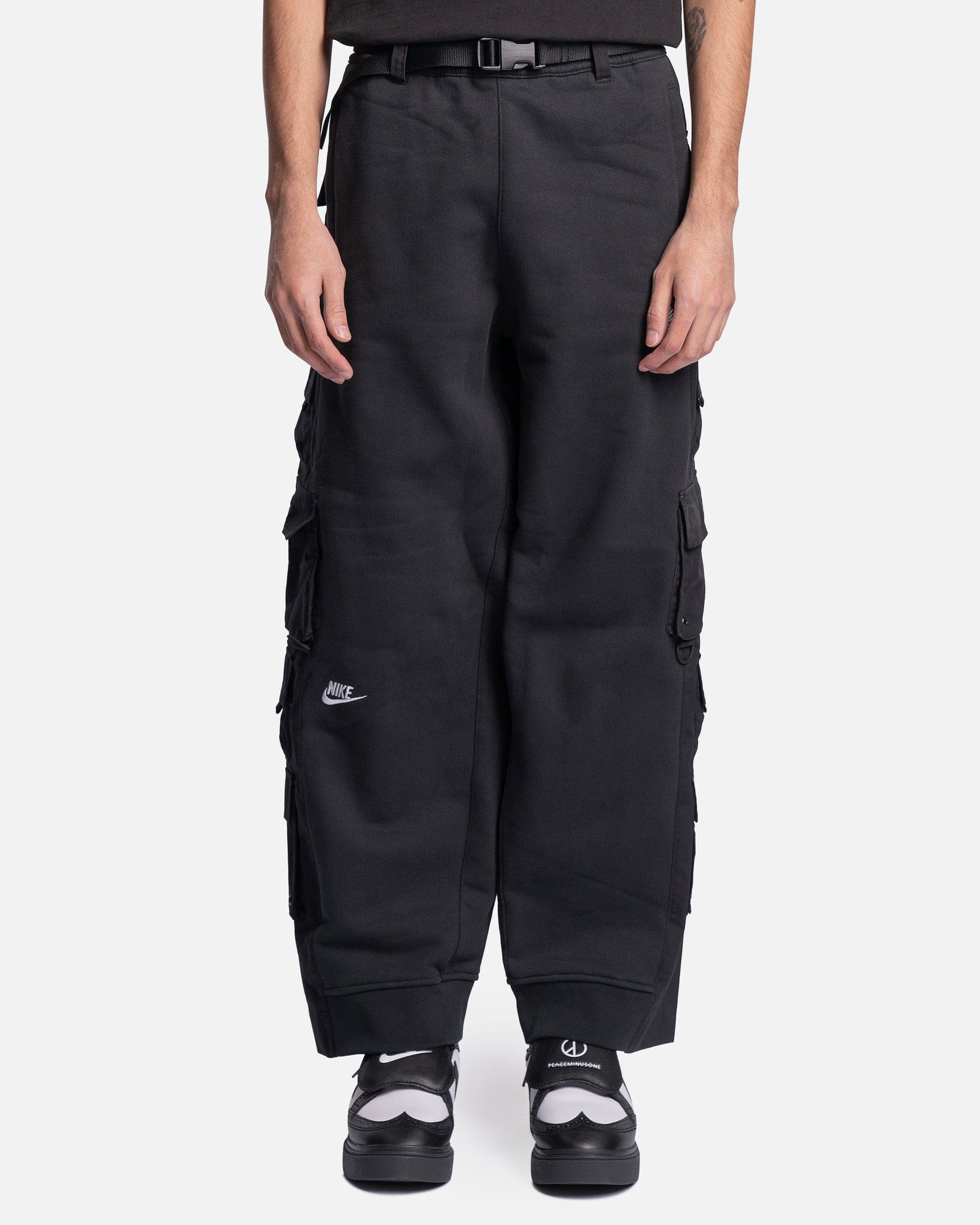 Nike Men's Pants PEACEMINUSONE Wide Pants in Black