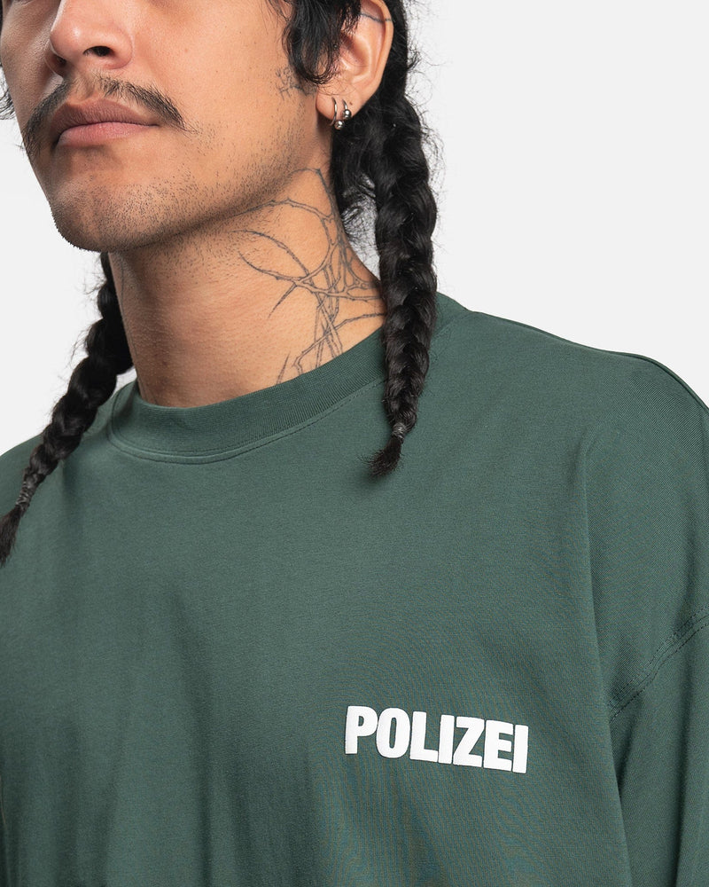 VETEMENTS Polizei T-Shirt in Police Green
