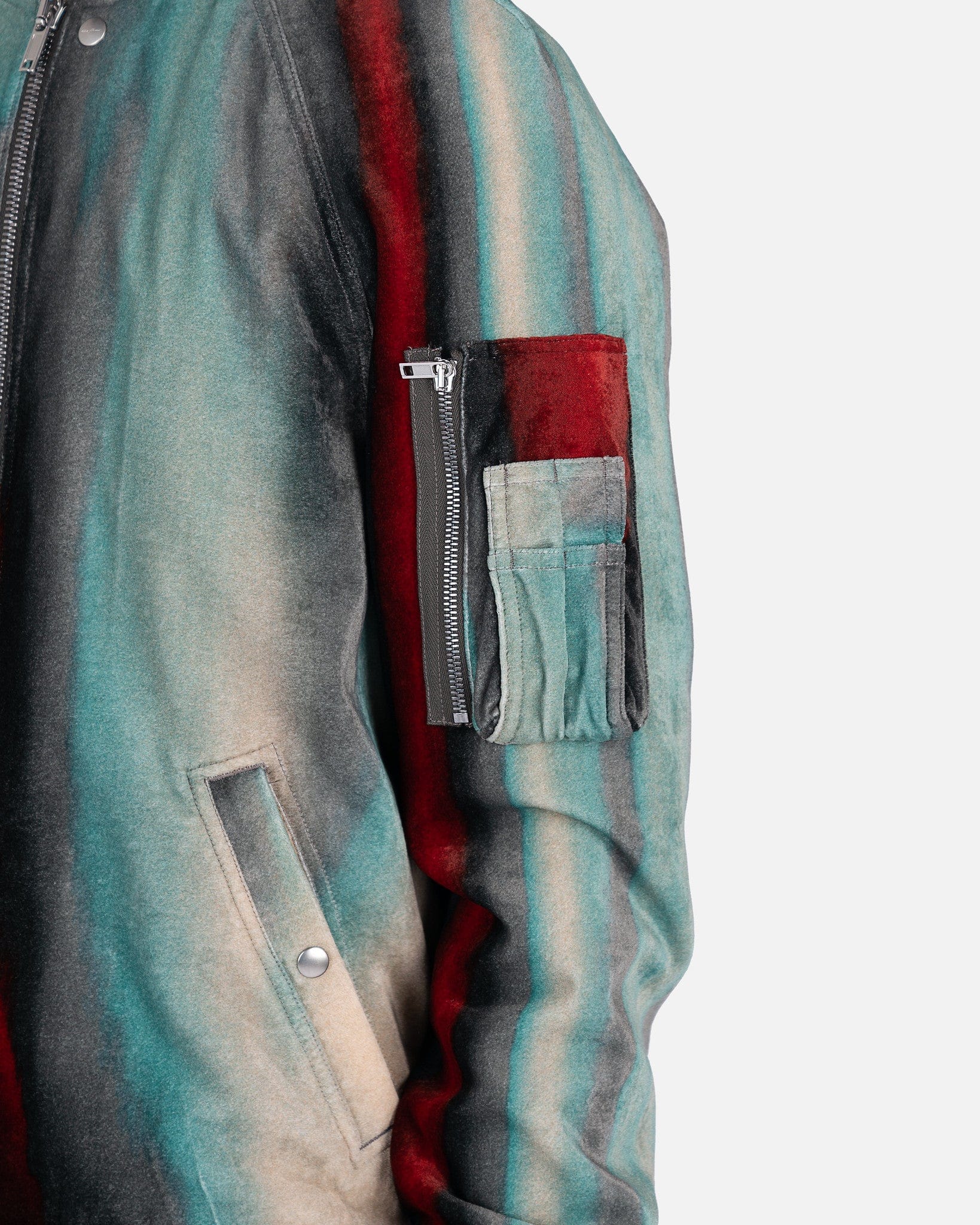 Raglan Flight in Teal/Red – SVRN