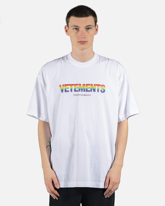 VETEMENTS Men's T-Shirts Rainbow Flag Logo Tee in White