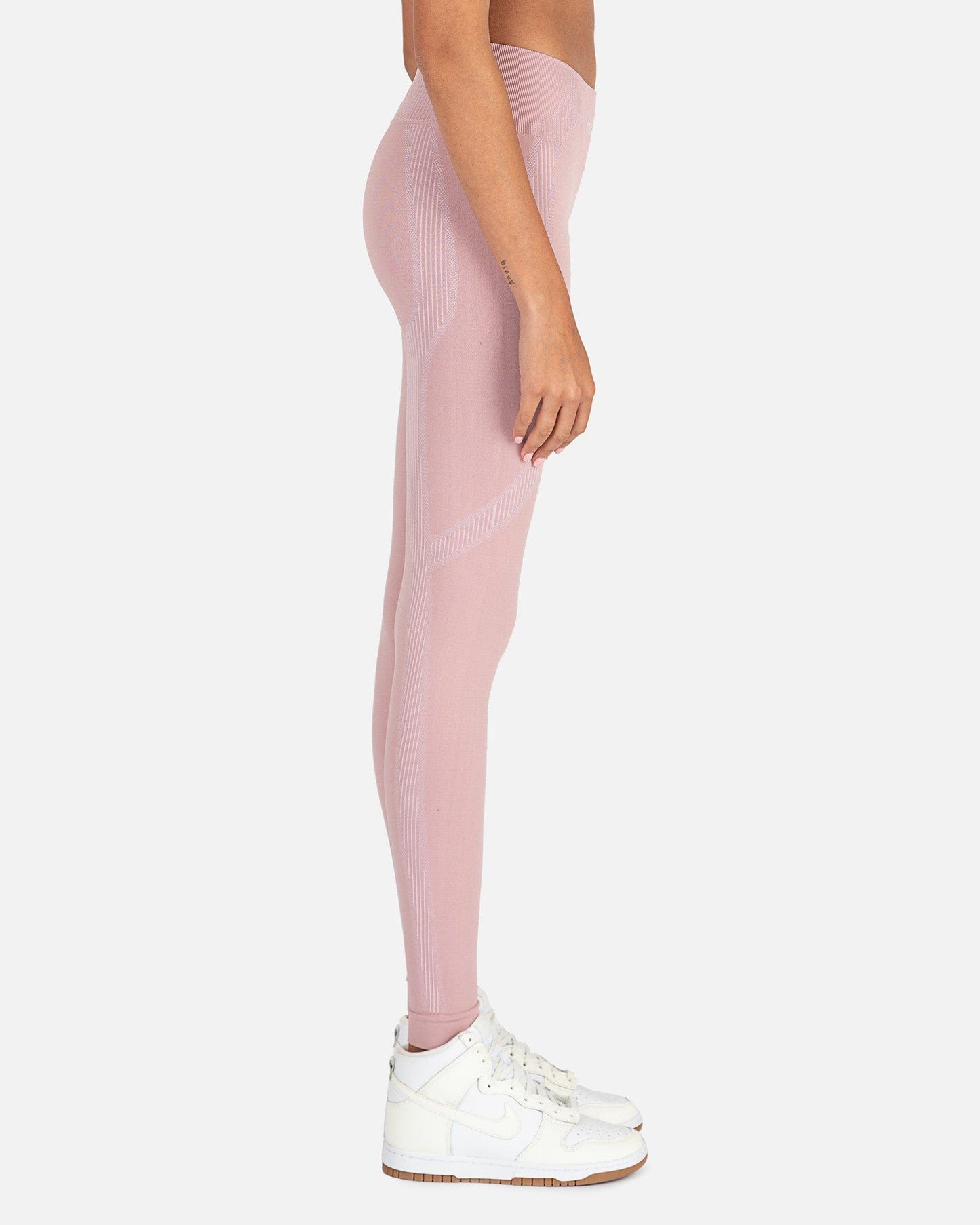 MISBHV Women Pants Sports Active Classic Leggings in Dusty Pink