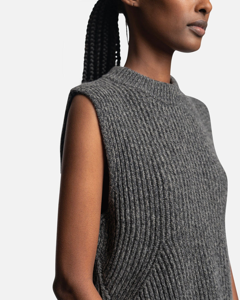 Structured Rib Knit Vest in Phantom – SVRN