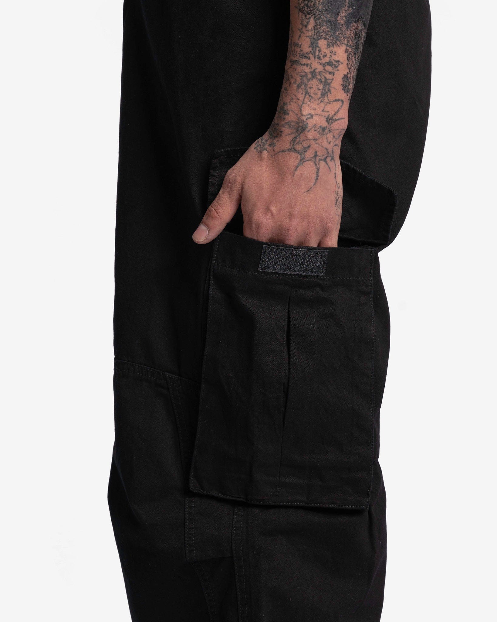 Willy Chavarria Men's Pants Summer Cargo in Solid Black