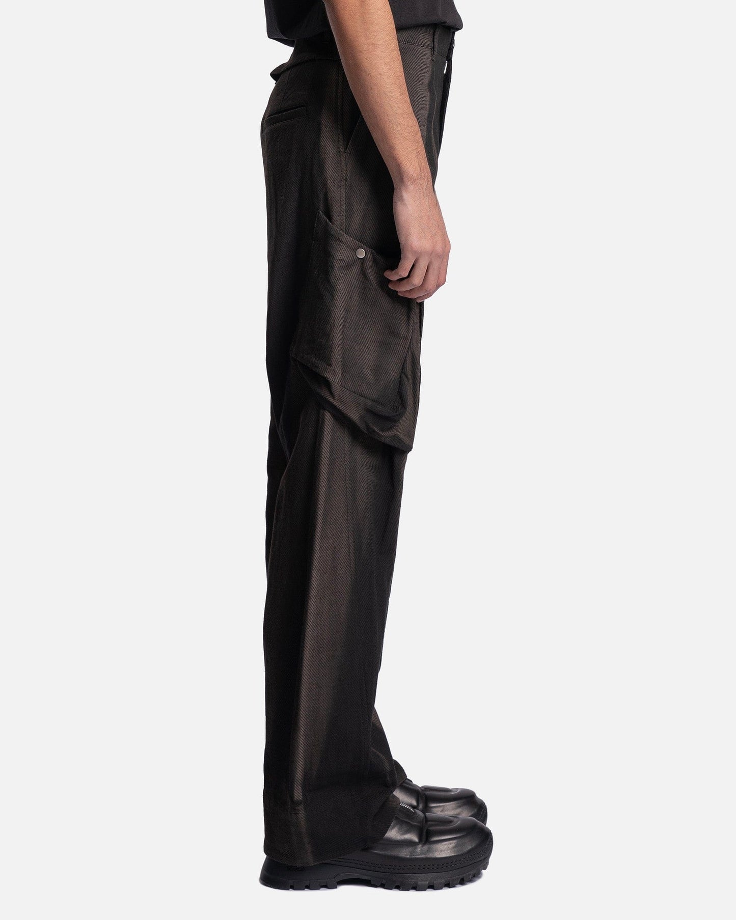 JiyongKim Men's Pants Sun-Bleached Twisted Trousers in Black