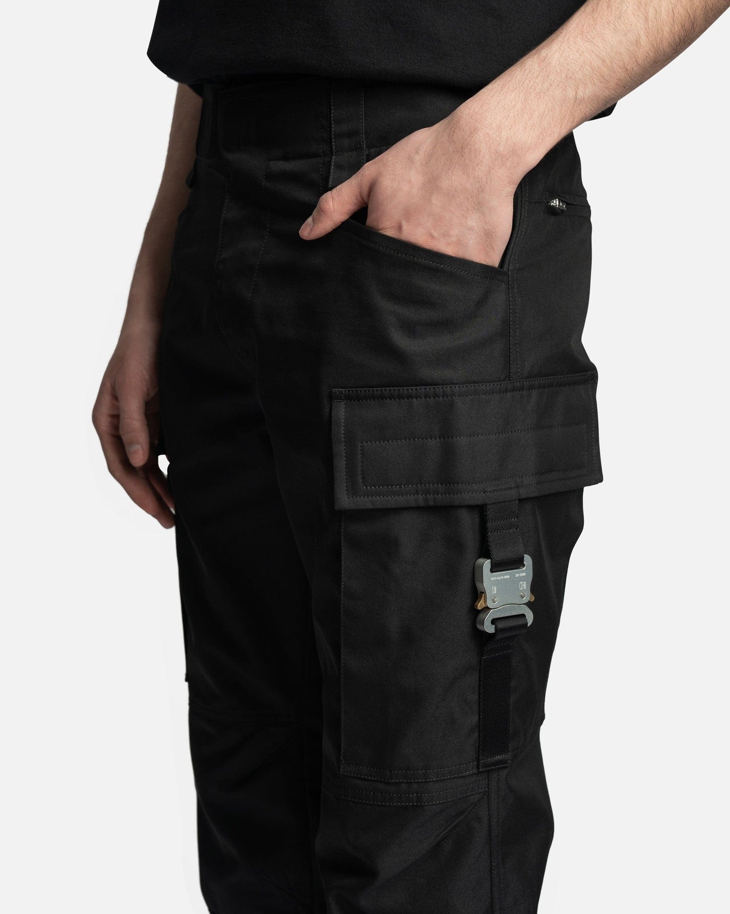1017 ALYX 9SM Men's Pants Tactical Pants in Black