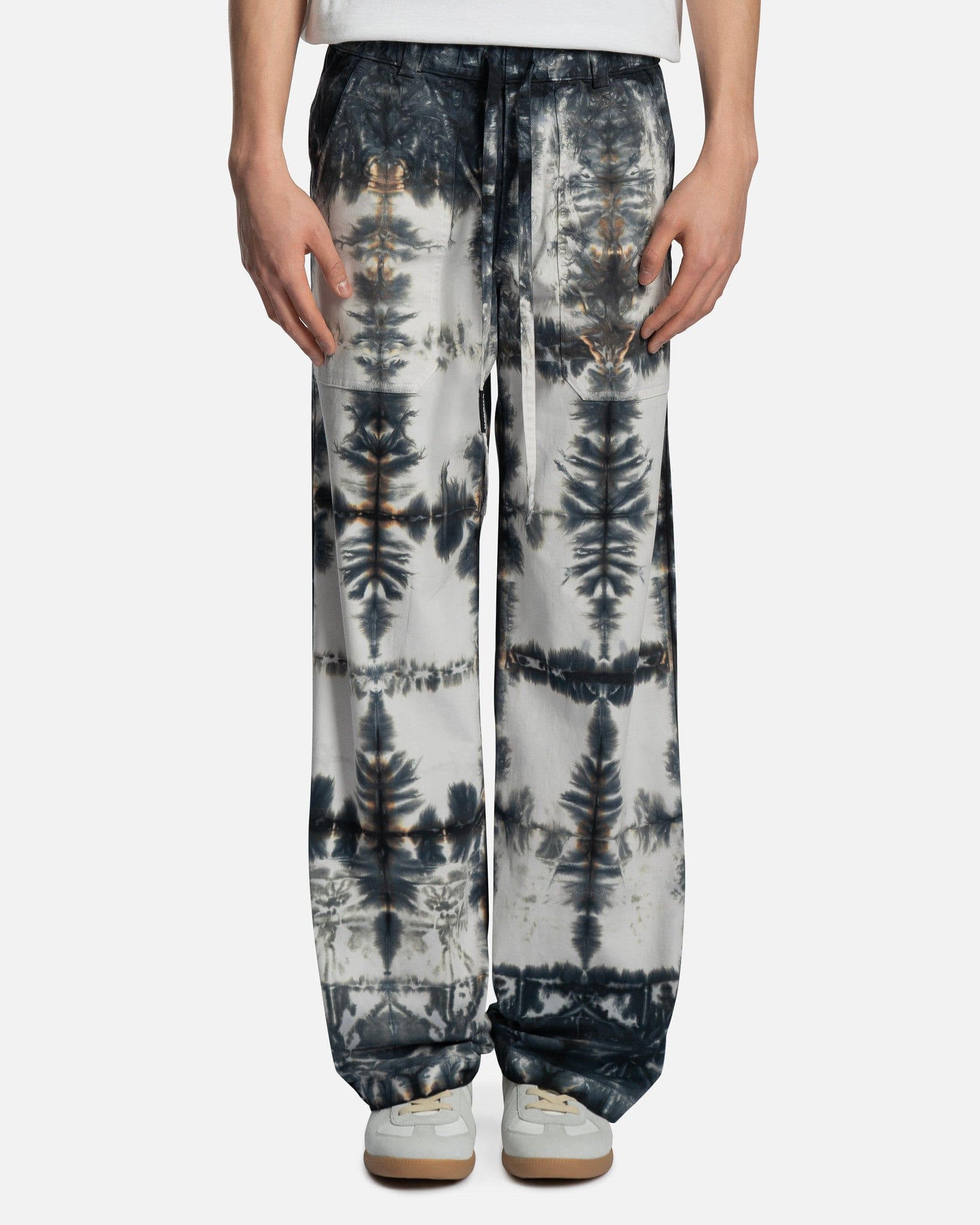 Tye Dye Baggy Trousers in Blue Tie Dye – SVRN