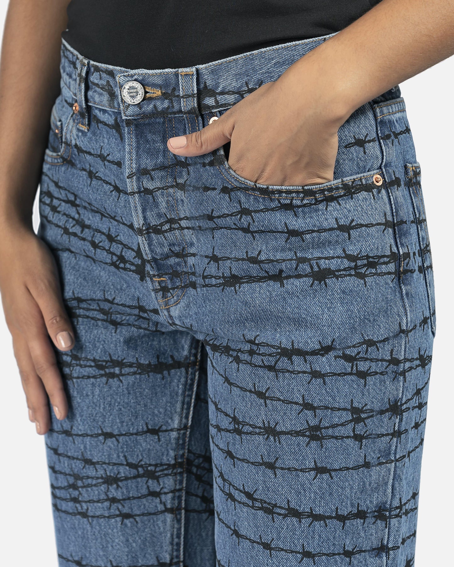 VETEMENTS Women Pants Wired Magic Fit Denim in Blue