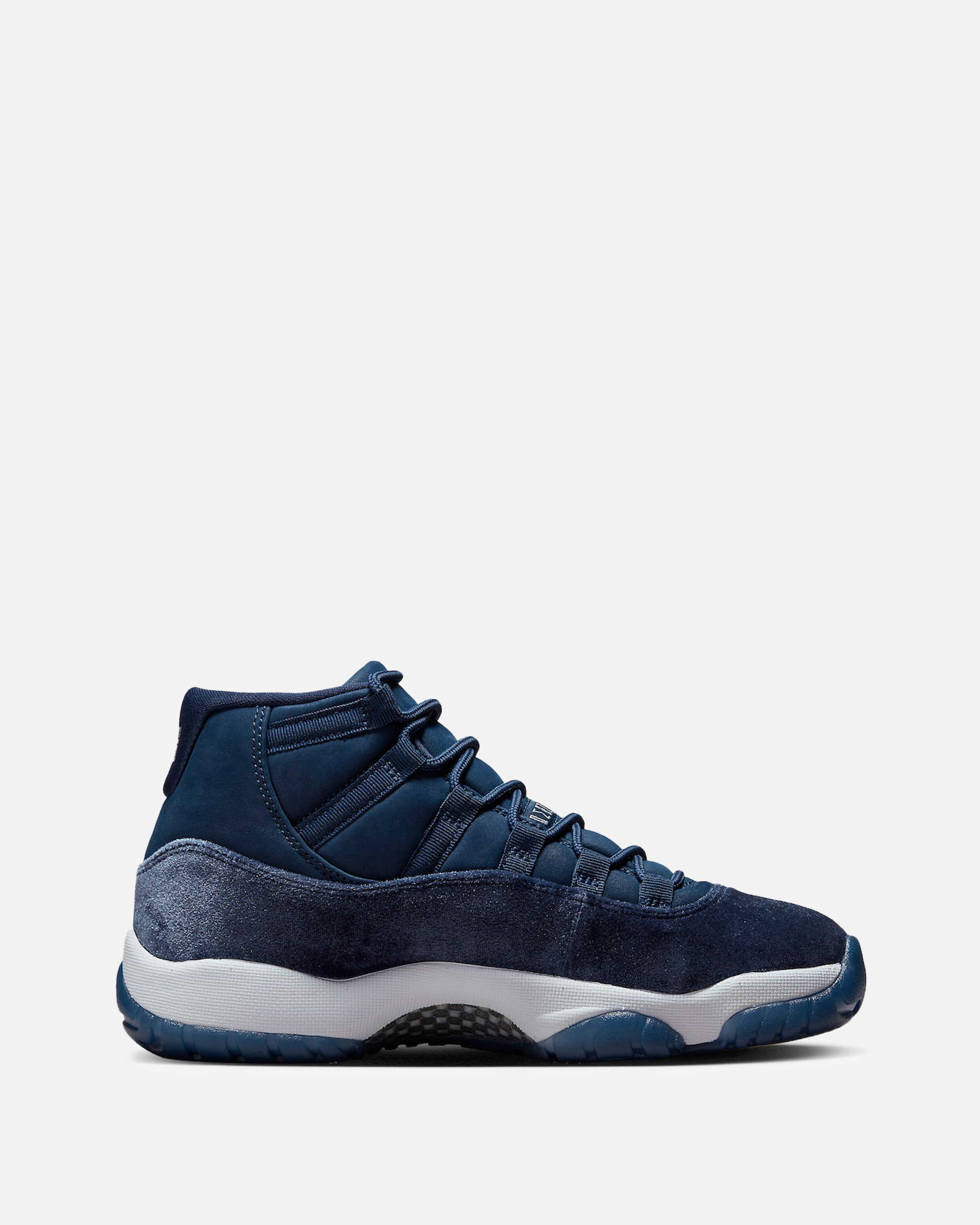 retro 11 dark blue