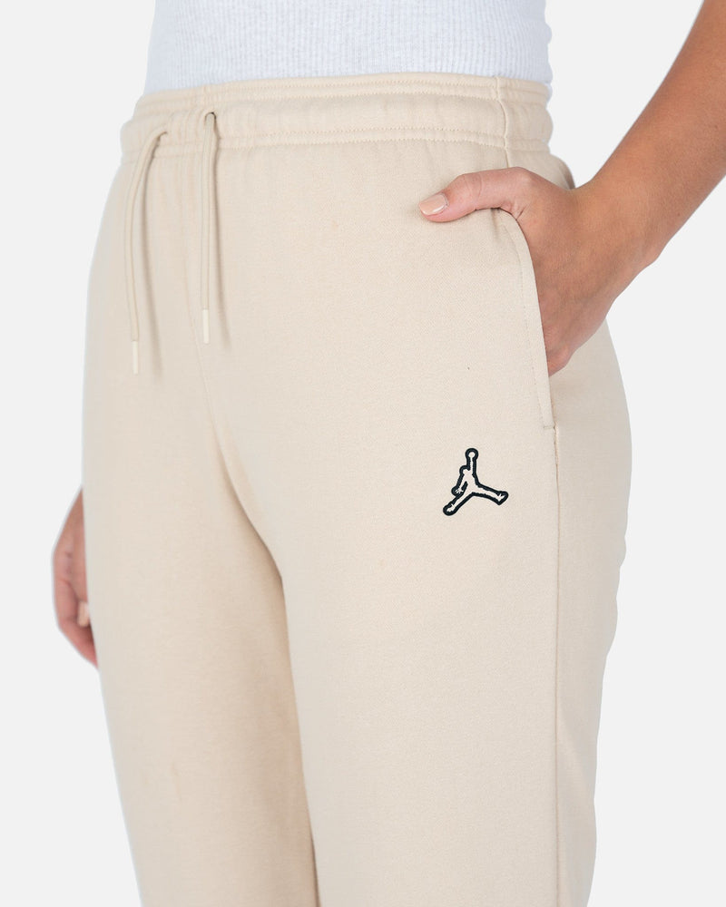 JORDAN Women Pants Women's Essential Fleece Pants in Sanddrift
