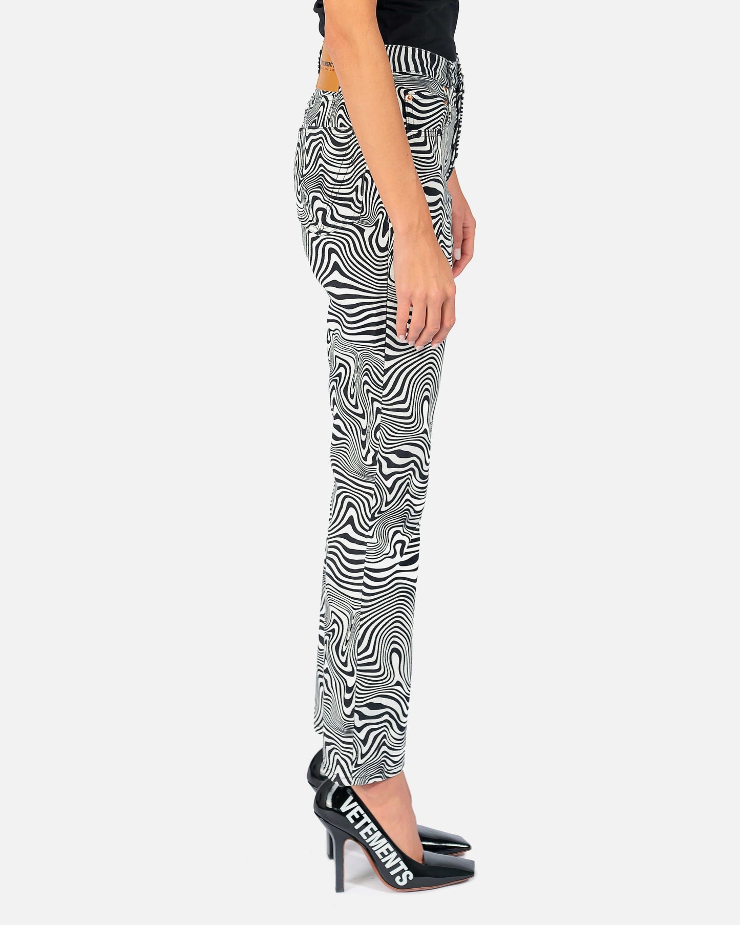 VETEMENTS Women Pants Zebra Magic Fit Denim in Black/White
