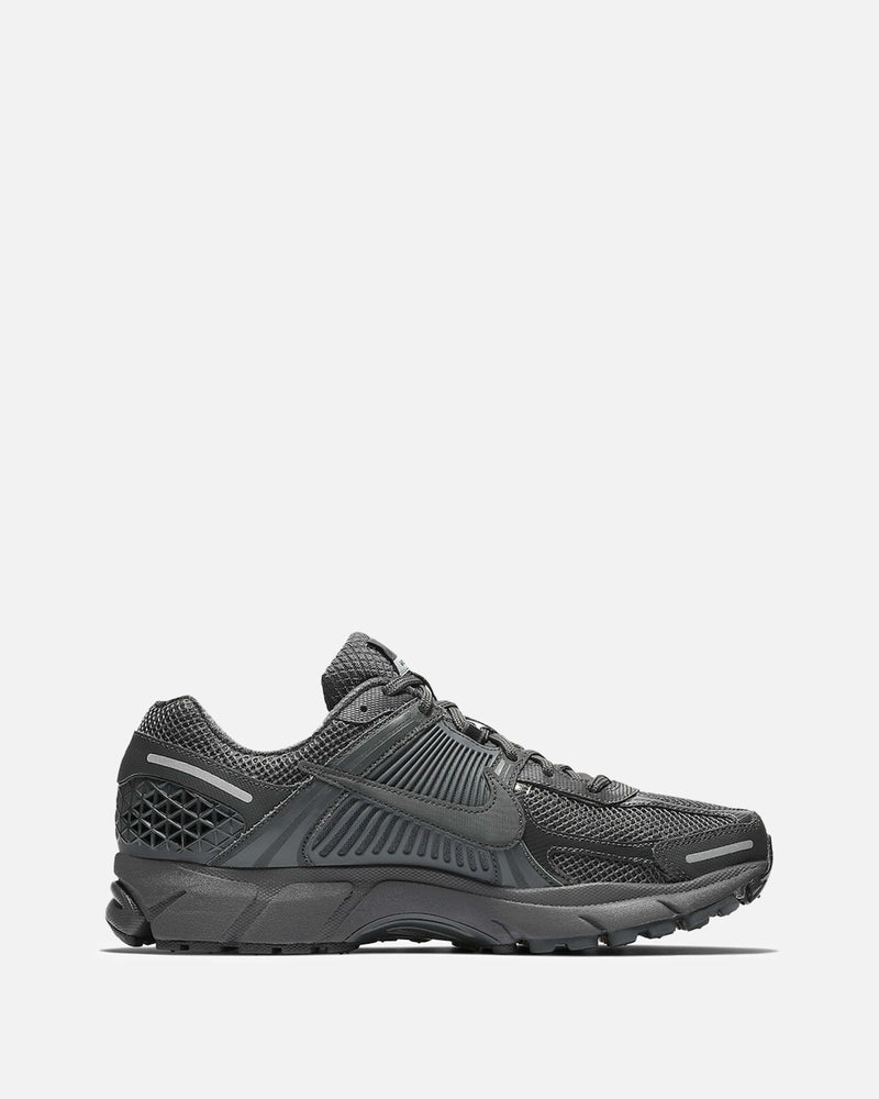 Nike Men's Sneakers Zoom Vomero 5 'Anthracite'
